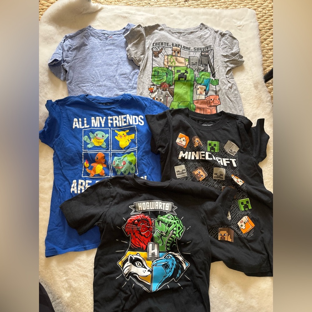 Set of 5. Minecraft and Hogwarts Kids T-Shirt Set - size 8